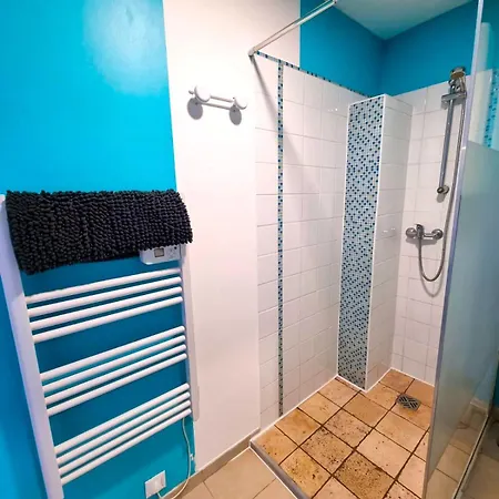 Апартаменты Votre Pied-a-terre Ideal Proche Gare De *