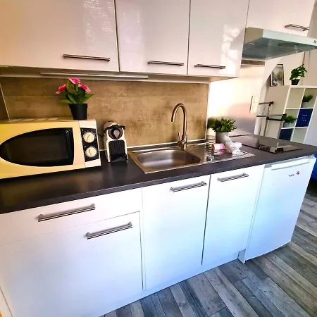 Апартаменты Votre Pied-a-terre Ideal Proche Gare De Руан